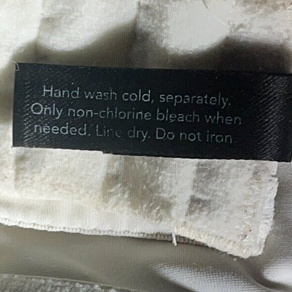 Soma Intimates Demi Bra 38D Underwire Light padded Mesh Overlay Sequins White - Picture 8 of 9